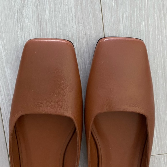 FRAME tobacco leather le town square-toe mules in brown, size 36 1/2 - Picture 4 of 4